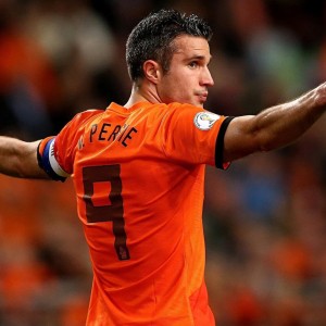 开云官网-命运交织的河流，当库里连续十二场的火焰，遇上篮网淬炼的极限钢刃，十二场烈焰 vs 淬炼钢刃，命运的对决